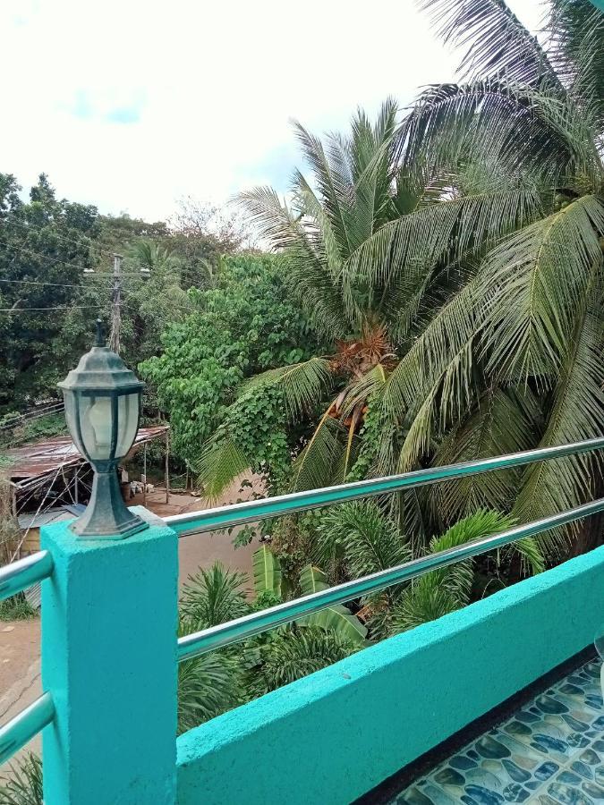 Lang2 Place Coron Buitenkant foto